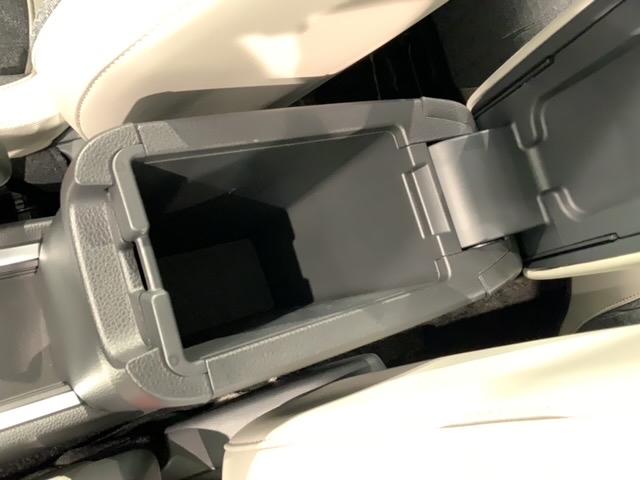 フィット ホーム 20周年特別仕様車 メゾン H SENSING 最長5年保証 禁煙1オ-ナ- 純正ナビVXU-225FTi フルセグ Rカメラ BTオ-ディオ ETC LEDライト 純正アルミ シートヒーター サドエアバック(29枚目)