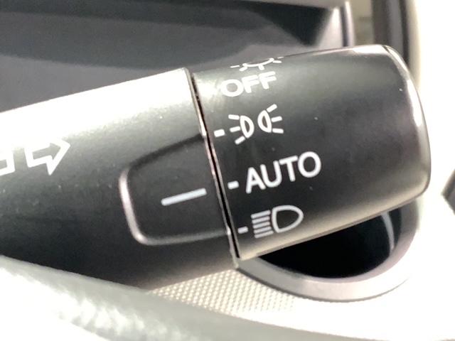 フリードハイブリッド ジャストセレクション　１年保証　禁煙ワンオ－ナ－　純正ナビＶＸＭ－１２２ＶＦｉ　フルセグ　Ｒカメラ　ＢＴオ－ディオ　ＤＶＤ　ドラレコ　ＥＴＣ　ＨＩＤ　両側電動ドア　ＶＳＡ　クルコン　アルミ　スマ－トキ－　ＡＡＣ　スペアキ－（11枚目）