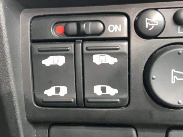 フリードハイブリッド ジャストセレクション　１年保証　禁煙ワンオ－ナ－　純正ナビＶＸＭ－１２２ＶＦｉ　フルセグ　Ｒカメラ　ＢＴオ－ディオ　ＤＶＤ　ドラレコ　ＥＴＣ　ＨＩＤ　両側電動ドア　ＶＳＡ　クルコン　アルミ　スマ－トキ－　ＡＡＣ　スペアキ－（14枚目）