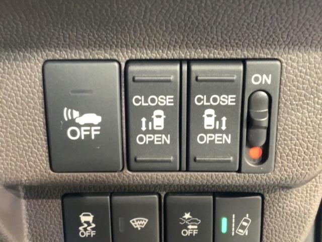 フリードハイブリッド ハイブリッド・Gホンダセンシング 最長5年保証 禁煙車 純正ナビVXM-175VFI フルセグ Bluetooth Rカメラ ETC LEDライト 両側電動 社外前後ドラレコ 純正アルミ 6ニ人乗 スマートキー サイドエアバック(14枚目)