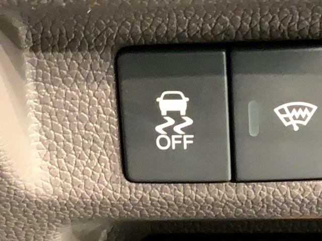 フリードハイブリッド ハイブリッド・Gホンダセンシング 最長5年保証 禁煙車 純正ナビVXM-175VFI フルセグ Bluetooth Rカメラ ETC LEDライト 両側電動 社外前後ドラレコ 純正アルミ 6ニ人乗 スマートキー サイドエアバック(15枚目)