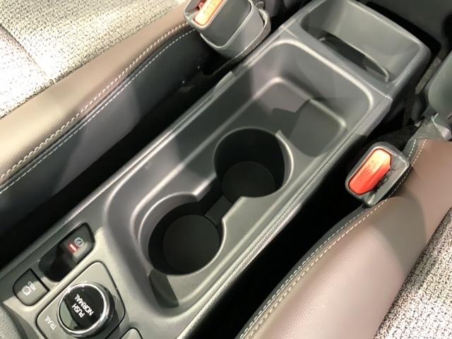 ヤリスクロス ハイブリッドZ 最長5年保証 禁煙ワンオーナー 純正ナビ TV Rカメラ マルチビュー トヨタセーフティセンス LEDライト シートヒーター ドラレコ パワーシート 純正アルミ サイドエアバック(29枚目)