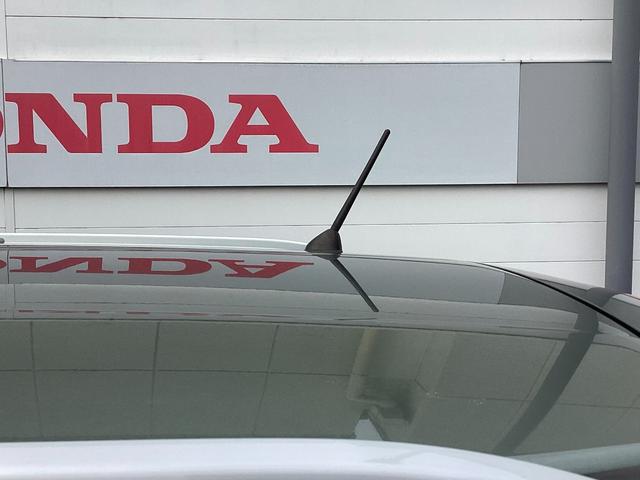 フリード＋ハイブリッド ハイブリッド・クロスターホンダセンシング　当店下取　ワンオーナー　タイヤ４本新品　ホンダセンシング　純正ギャザズ９インチインターナビ　リアカメラ　フルセグ　リア両側パワースライドドア　クルーズコントロール　シートヒーター　ＥＴＣ　ルーフレール（28枚目）