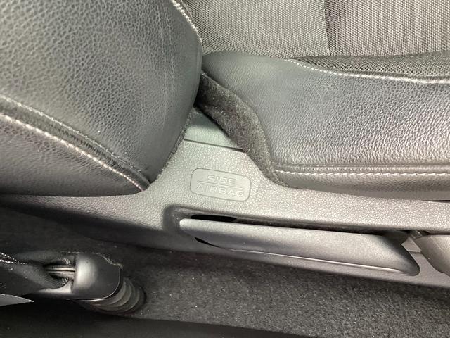 シビック LX 当社下取り ワンオーナー ホンダセンシング コネクトディスプレー リアカメラ フルセグ 減速セレクター シートヒーター 純正ETC2.0 VSA クルーズコントロール サイドエアバッグ 電子パーキング(12枚目)