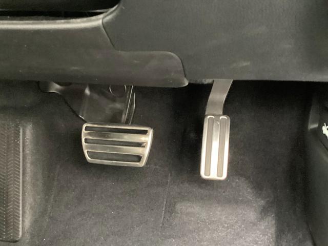 シビック LX 当社下取り ワンオーナー ホンダセンシング コネクトディスプレー リアカメラ フルセグ 減速セレクター シートヒーター 純正ETC2.0 VSA クルーズコントロール サイドエアバッグ 電子パーキング(32枚目)