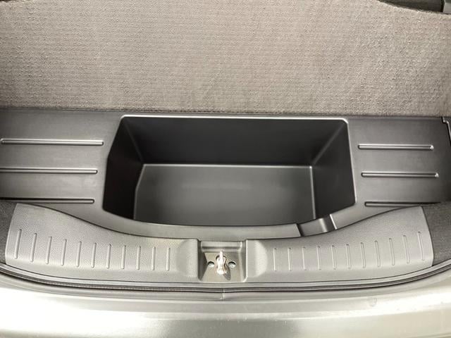 フィット ｅ：ＨＥＶクロスター　ホンダセンシング　純正ギャザズ８インチインターナビ　リアカメラ　フルセグ　クルーズコントロール　ＶＳＡ　純正音声ガイドＥＴＣ　パーキングセンサー　前後誤発進抑制機能　純正ドライブレコーダーＦ／Ｒ（56枚目）