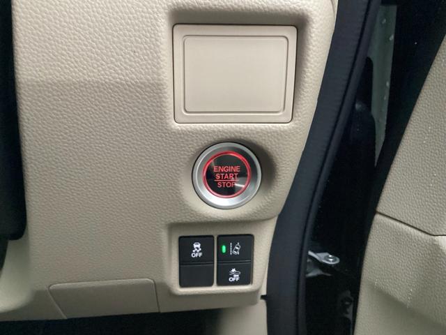 Ｎ－ＢＯＸ Ｇホンダセンシング　ホンダセンシング　社外ナビ　リアカメラ　ワンセグ　ＶＳＡ　純正ＥＴＣ　クルーズコントロール　オートハイビーム　前後誤発進抑制機能　両側スライドドア　ＬＥＤヘッドライト　スマートキー（11枚目）