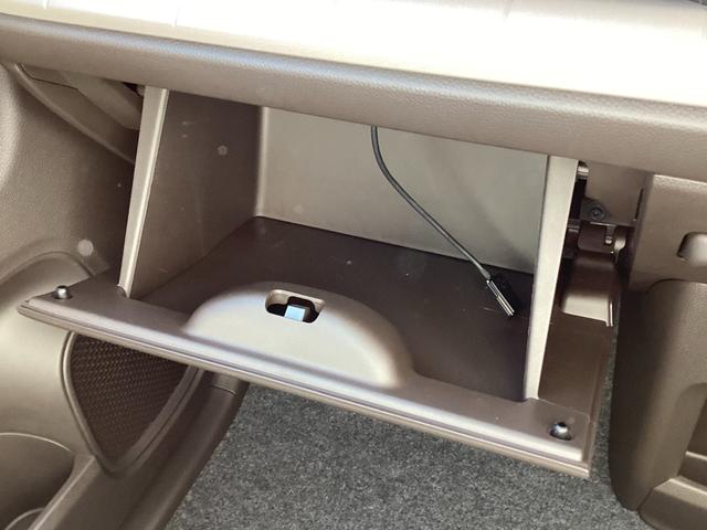 N-WGN Lホンダセンシング ホンダセンシング 純正ギャザズインターナビ リアカメラ フルセグ クルーズコントロール パーキングセンサー VSA 純正ETC サイドエアバッグ 電子パーキング 前後誤発進抑制機能 USB充電2個(45枚目)