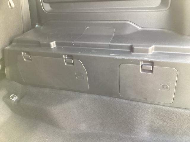 フリード+ハイブリッド ハイブリッド・クロスターホンダセンシング 当店下取 ワンオーナー タイヤ4本新品 純正ギャザズ9インチインターナビ リアカメラ 純正ギャザ11.6インチリア席モニター シートヒーター クルーズコントロール VSA 純正ETC ルーフレール(57枚目)