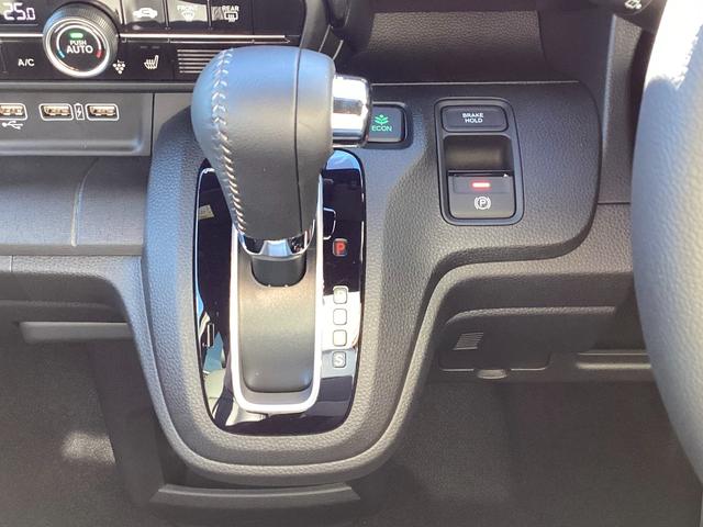 Ｎ－ＷＧＮカスタム Ｌ・ターボ　当店元試乗車　ホンダセンシング　純正ギャザズ８インチコネクトナビ　リアカメラ　フルセグ　パドルシフト　シートヒーター　ＶＳＡ　クルコン　サイドエアバッグ　アイドリングストップ　パーキングセンサー（17枚目）