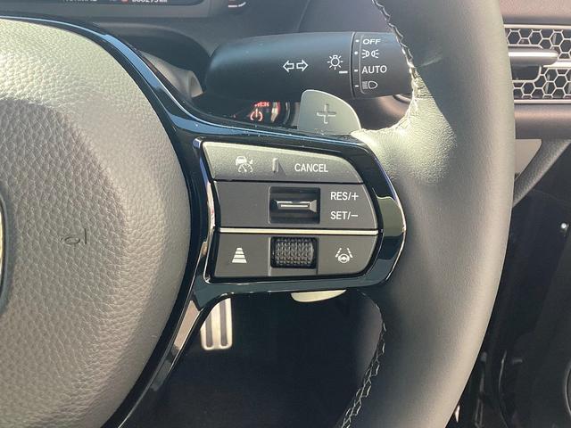 ZR-V e:HEVZ 当店元試乗車 ホンダセンシング コネクトディスプレー マルチビューカメラシステム フルセグ BSI パワーテールゲート レザーシート パワーシート シートヒーター ステアリングヒーター ワイヤレス充電(15枚目)