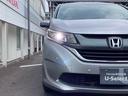 ヘッドライトはプロジェクタータイプのＬＥＤです☆省電力で明るいです♪
