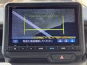 バックカメラはワイドカメラになっていますので、3種類の映像が選択可能です☆これはトップダウンビュー♪