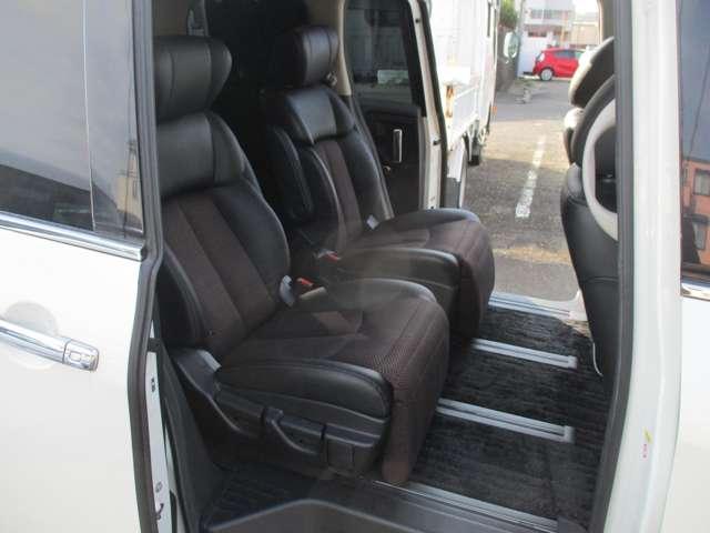 エルグランド 250ハイウェイスター ハーフレザーシート ナビ TV バックカメラ 両側電動スライドドア HIDヘッドライト 18インチアルミホイール(16枚目)