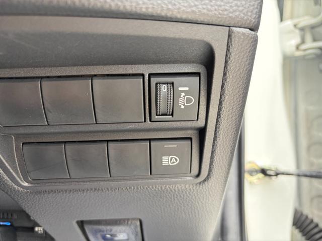 ヤリス Ｇ　１２か月走行距離無制限ＣＡＲＴＥＮＤＥＲ保証　ナビ　ＥＴＣ　スペアキー　バックカメラ　Ｂｌｕｅｔｏｏｔｈオーディオ　ＵＳＢ　オートライト　オートマチックハイビーム　プッシュスタート　スマートキー（33枚目）