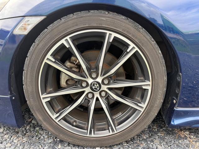 ８６ ＧＴ　６ＭＴ　ＨＫＳ車高調　テイン車高調　エアロ　キャンバー角調整　ナビ　地デジ　Ｂｌｕｅｔｏｏｔｈオーディオ　アルミホイール　６速マニュアル　スマートキー　プッシュスタート　フォグランプ　社外ヘッドライト（42枚目）