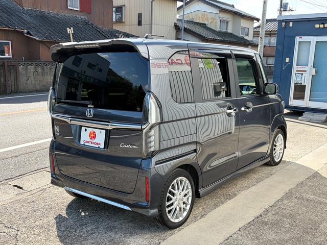 Ｎ－ＢＯＸカスタム Ｌターボ　後期　１２か月走行距離無制限ＣＡＲＴＥＮＤＥＲ保証　ナビ　地デジ　バックカメラ　Ｂｌｕｅｔｏｏｔｈオーディオ　ＥＴＣ　シートバックテーブル　前席シートヒーター　両側パワースライドドア　ＵＳＢ　アルミ（10枚目）
