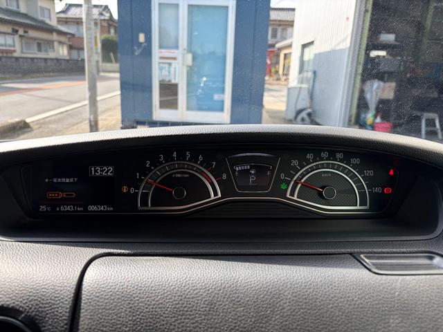 Ｎ－ＢＯＸカスタム Ｌターボ　後期　１２か月走行距離無制限ＣＡＲＴＥＮＤＥＲ保証　ナビ　地デジ　バックカメラ　Ｂｌｕｅｔｏｏｔｈオーディオ　ＥＴＣ　シートバックテーブル　前席シートヒーター　両側パワースライドドア　ＵＳＢ　アルミ（25枚目）