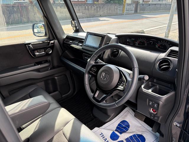 Ｎ－ＢＯＸカスタム Ｌターボ　後期　１２か月走行距離無制限ＣＡＲＴＥＮＤＥＲ保証　ナビ　地デジ　バックカメラ　Ｂｌｕｅｔｏｏｔｈオーディオ　ＥＴＣ　シートバックテーブル　前席シートヒーター　両側パワースライドドア　ＵＳＢ　アルミ（45枚目）