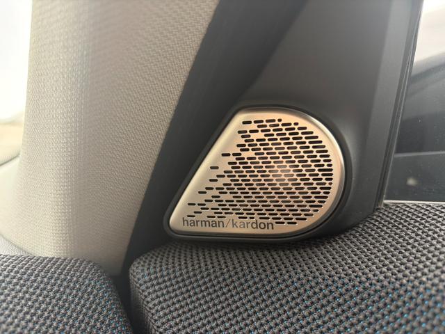 ＭＩＮＩ カントリーマンＤ　クラシック・トリム　Ａｐｐｌｅｃａｒｐｌａｙ　ａｎｄｒｏｉｄａｕｔｏ　全方位カメラ　本革シート　前席パワーシート　前後ドライブレコーダー　ＥＴＣ　ナビ　スペアキー　ワイヤレス充電　ＵＳＢ　ハーマンカードン　シートヒーター（5枚目）