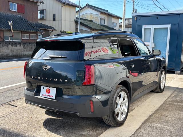 ＭＩＮＩ カントリーマンＤ　クラシック・トリム　Ａｐｐｌｅｃａｒｐｌａｙ　ａｎｄｒｏｉｄａｕｔｏ　全方位カメラ　本革シート　前席パワーシート　前後ドライブレコーダー　ＥＴＣ　ナビ　スペアキー　ワイヤレス充電　ＵＳＢ　ハーマンカードン　シートヒーター（13枚目）
