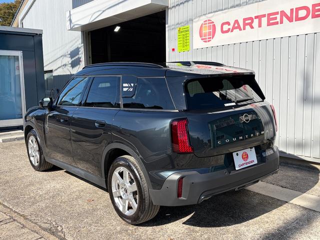 ＭＩＮＩ カントリーマンＤ　クラシック・トリム　Ａｐｐｌｅｃａｒｐｌａｙ　ａｎｄｒｏｉｄａｕｔｏ　全方位カメラ　本革シート　前席パワーシート　前後ドライブレコーダー　ＥＴＣ　ナビ　スペアキー　ワイヤレス充電　ＵＳＢ　ハーマンカードン　シートヒーター（14枚目）