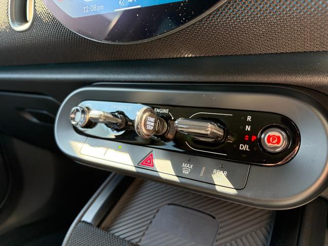 ＭＩＮＩ カントリーマンＤ　クラシック・トリム　Ａｐｐｌｅｃａｒｐｌａｙ　ａｎｄｒｏｉｄａｕｔｏ　全方位カメラ　本革シート　前席パワーシート　前後ドライブレコーダー　ＥＴＣ　ナビ　スペアキー　ワイヤレス充電　ＵＳＢ　ハーマンカードン　シートヒーター（34枚目）