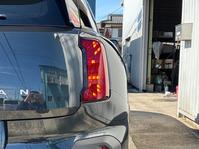 ＭＩＮＩ カントリーマンＤ　クラシック・トリム　Ａｐｐｌｅｃａｒｐｌａｙ　ａｎｄｒｏｉｄａｕｔｏ　全方位カメラ　本革シート　前席パワーシート　前後ドライブレコーダー　ＥＴＣ　ナビ　スペアキー　ワイヤレス充電　ＵＳＢ　ハーマンカードン　シートヒーター（54枚目）