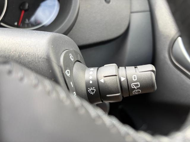 カングー ゼン　ナビ　地デジ　バックカメラ　Ｂｌｕｅｔｏｏｔｈオーディオ　マルチルーフレール　ＥＴＣ　ＵＳＢ　キーレス　バックフォグ　ＩＳＯＦＩＸ　両側スライドドア　フロントフォグランプ　パワーウインドウ（24枚目）