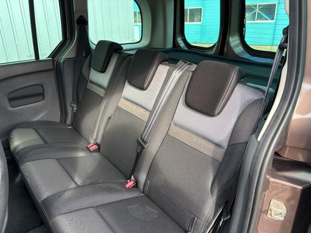 カングー ゼン　ナビ　地デジ　バックカメラ　Ｂｌｕｅｔｏｏｔｈオーディオ　マルチルーフレール　ＥＴＣ　ＵＳＢ　キーレス　バックフォグ　ＩＳＯＦＩＸ　両側スライドドア　フロントフォグランプ　パワーウインドウ（41枚目）