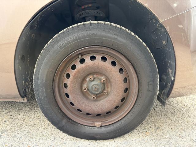 カングー ゼン　ナビ　地デジ　バックカメラ　Ｂｌｕｅｔｏｏｔｈオーディオ　マルチルーフレール　ＥＴＣ　ＵＳＢ　キーレス　バックフォグ　ＩＳＯＦＩＸ　両側スライドドア　フロントフォグランプ　パワーウインドウ（49枚目）