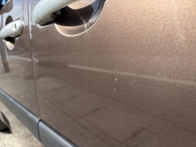 カングー ゼン　ナビ　地デジ　バックカメラ　Ｂｌｕｅｔｏｏｔｈオーディオ　マルチルーフレール　ＥＴＣ　ＵＳＢ　キーレス　バックフォグ　ＩＳＯＦＩＸ　両側スライドドア　フロントフォグランプ　パワーウインドウ（60枚目）