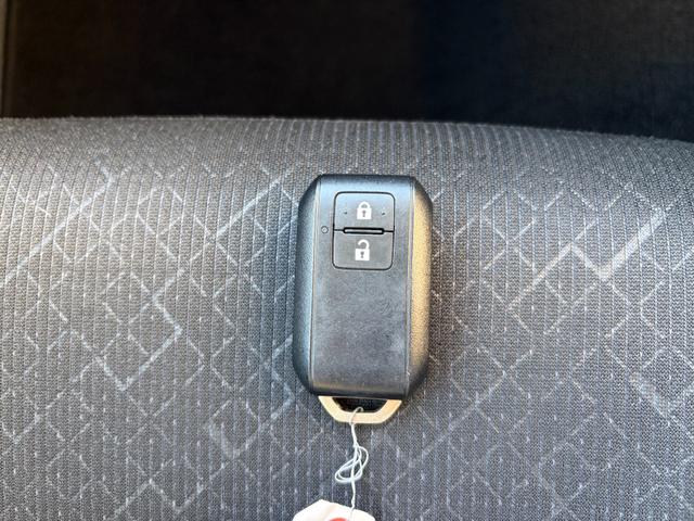 ワゴンＲ ＦＸ　シートヒーター　ＣＤ／ＡＭ／ＦＭラジオ　ＵＳＢ入力　スマートキー　運転席シートヒーター　オートライト　ベンチシート　フラットシート　パワステ　キーレス　オートエアコン（48枚目）