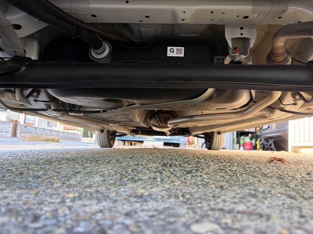 ワゴンＲ ＦＸ　シートヒーター　ＣＤ／ＡＭ／ＦＭラジオ　ＵＳＢ入力　スマートキー　運転席シートヒーター　オートライト　ベンチシート　フラットシート　パワステ　キーレス　オートエアコン（50枚目）