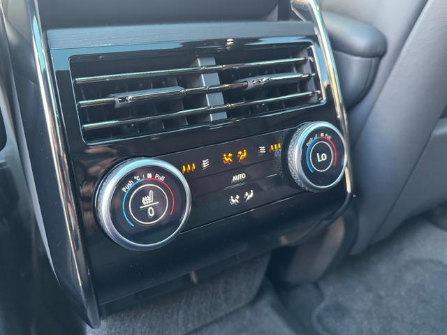 LAND ROVER RANGE ROVER SPORT AUTOBIOGRAPHY D300