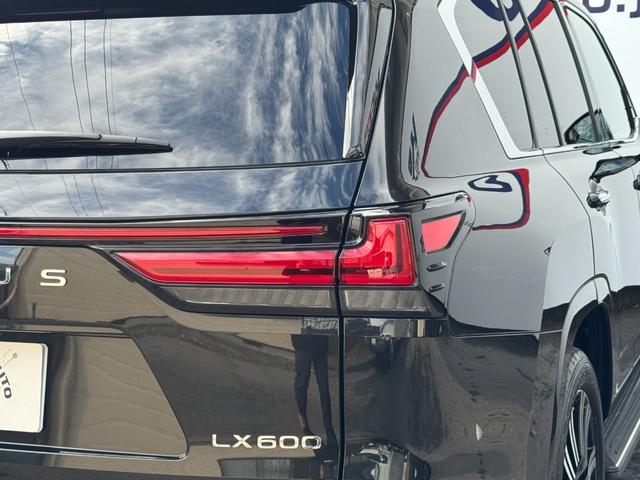 LX LX600 セキュリティゴルゴZVII ワンオーナ リアエンタ 純正OP22インチAW モデリスタエアロ デジタルミラー ホワイトレザーシート&ヒーター&クーラー マークレビンソン サンルーフ パノラマビュ(32枚目)