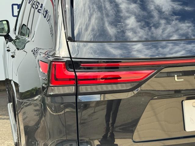 LX LX600 セキュリティゴルゴZVII ワンオーナ リアエンタ 純正OP22インチAW モデリスタエアロ デジタルミラー ホワイトレザーシート&ヒーター&クーラー マークレビンソン サンルーフ パノラマビュ(33枚目)