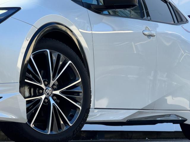 プリウス Ｚ　ワンオーナーモデリスタエアロ　シグネチャーイルミ　純正ナビフルセグ　パノラミックビューモニター　ガラスルーフ　黒革シート＆ヒーター＆クーラー　ＥＴＣ２．０　ステアリングヒーター　デジタルインナーミラー（16枚目）