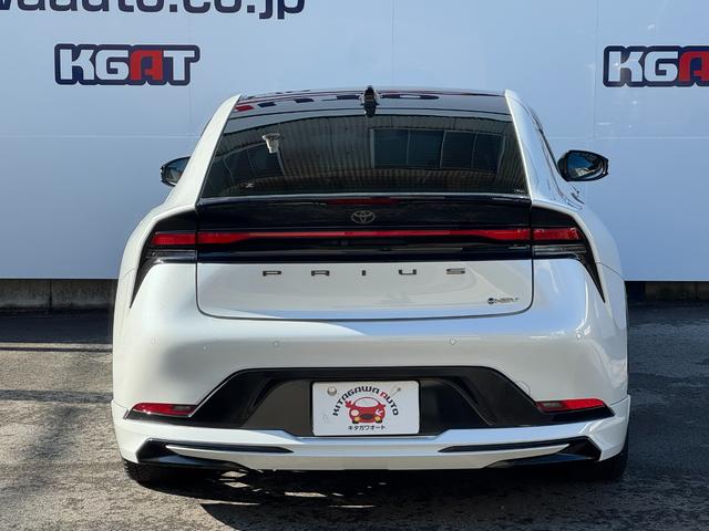 プリウス Ｚ　ワンオーナーモデリスタエアロ　シグネチャーイルミ　純正ナビフルセグ　パノラミックビューモニター　ガラスルーフ　黒革シート＆ヒーター＆クーラー　ＥＴＣ２．０　ステアリングヒーター　デジタルインナーミラー（31枚目）