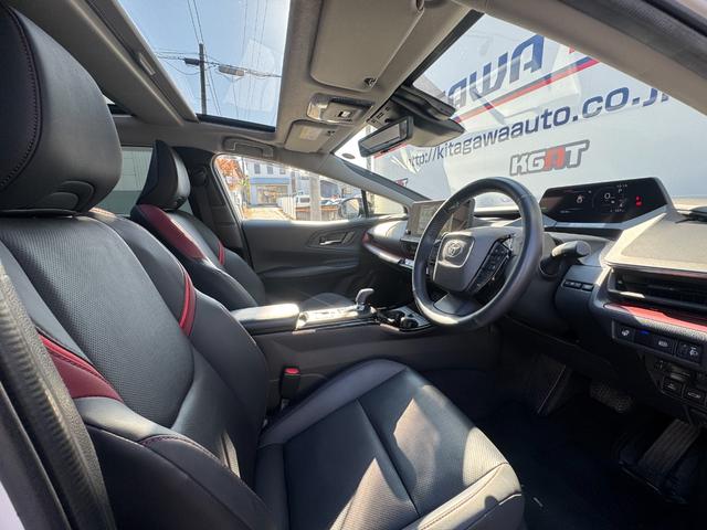 プリウス Ｚ　ワンオーナーモデリスタエアロ　シグネチャーイルミ　純正ナビフルセグ　パノラミックビューモニター　ガラスルーフ　黒革シート＆ヒーター＆クーラー　ＥＴＣ２．０　ステアリングヒーター　デジタルインナーミラー（39枚目）