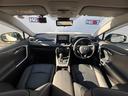 ＲＡＶ４ Ｇ　Ｚパッケージ　純正ナビ　フルセグＴＶ　Ｂカメラ　デジタルミラ　黒革シート＆ヒータ　ステアリングヒータ　ＢＳＭ　ＬＴＡ　レーダークルーズ　パワーバックドア　スマートキ　ＬＥＤヘッド　純正１９インチＡＷ　パワーシート（6枚目）