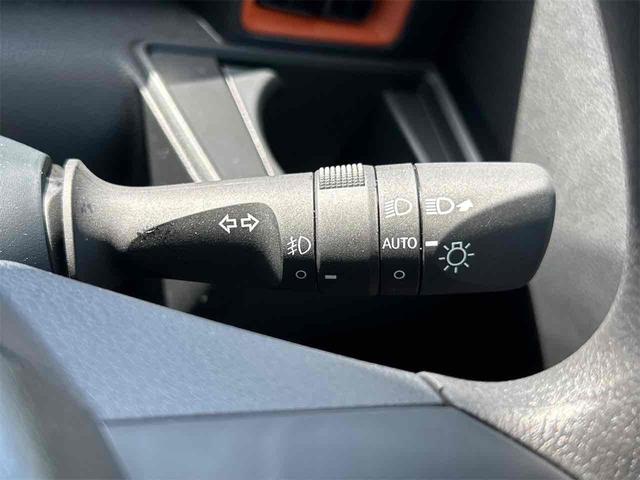 タント ファンクロス　届け出済み未使用車　バックカメラ　両側電動スライドドア　クリアランスソナー　衝突被害軽減システム　オートライト　ＬＥＤヘッドランプ　スマートキー　アイドリングストップ　電動格納ミラー　シートヒーター（14枚目）
