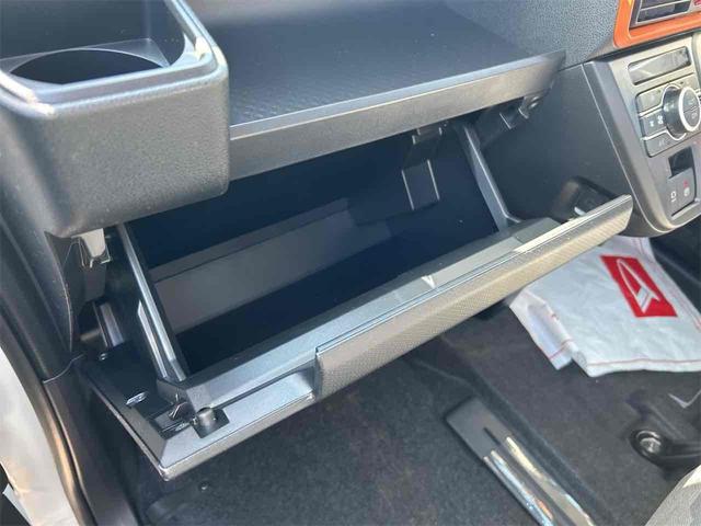 タント ファンクロス　届け出済み未使用車　バックカメラ　両側電動スライドドア　クリアランスソナー　衝突被害軽減システム　オートライト　ＬＥＤヘッドランプ　スマートキー　アイドリングストップ　電動格納ミラー　シートヒーター（15枚目）