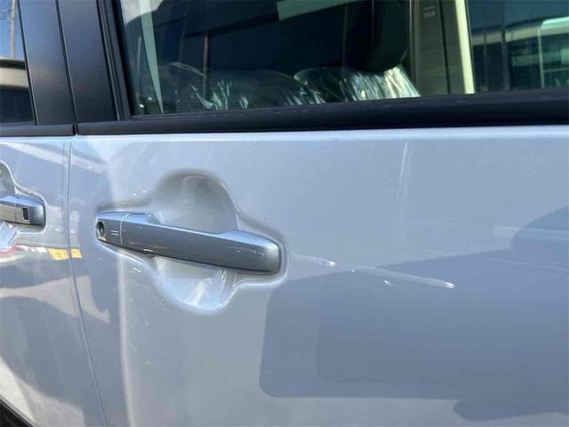 タント ファンクロス　届け出済み未使用車　バックカメラ　両側電動スライドドア　クリアランスソナー　衝突被害軽減システム　オートライト　ＬＥＤヘッドランプ　スマートキー　アイドリングストップ　電動格納ミラー　シートヒーター（34枚目）