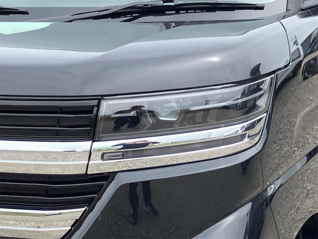 スペーシアカスタム ハイブリッドＧＳ　届け出済み未使用車　両側スライド・片側電動　クリアランスソナー　オートクルーズコントロール　レーンアシスト　衝突被害軽減システム　オートライト　ＬＥＤヘッドランプ　スマートキー　アイドリングストップ（32枚目）