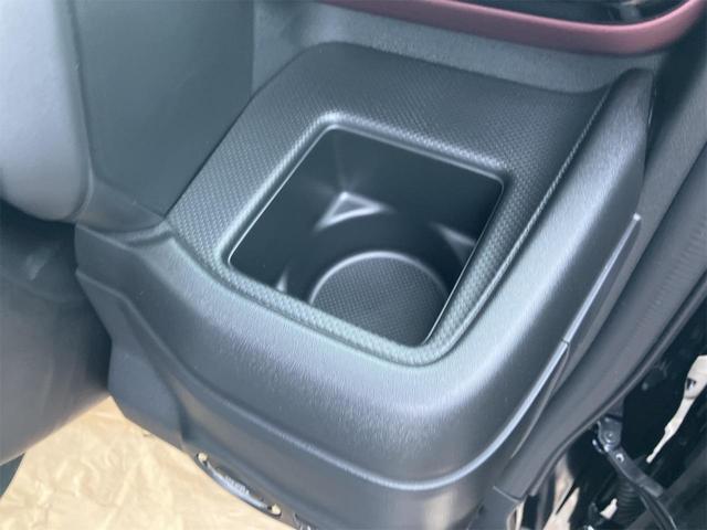 スペーシアカスタム ハイブリッドＧＳ　届け出済み未使用車　両側スライド・片側電動　クリアランスソナー　オートクルーズコントロール　レーンアシスト　衝突被害軽減システム　オートライト　ＬＥＤヘッドランプ　スマートキー　アイドリングストップ（56枚目）
