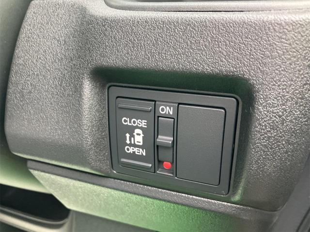 Ｎ－ＢＯＸカスタム ベースグレード　バックカメラ　両側スライド・片側電動　クリアランスソナー　オートクルーズコントロール　衝突被害軽減システム　オートライト　ＬＥＤヘッドランプ　スマートキー　アイドリングストップ　電動格納ミラー（14枚目）
