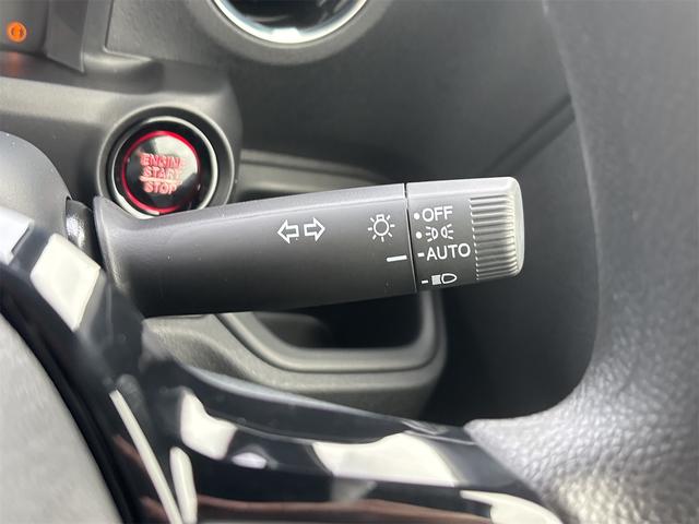 Ｎ－ＢＯＸカスタム ベースグレード　バックカメラ　両側スライド・片側電動　クリアランスソナー　オートクルーズコントロール　レーンアシスト　衝突被害軽減システム　オートライト　ＬＥＤヘッドランプ　スマートキー　アイドリングストップ（12枚目）