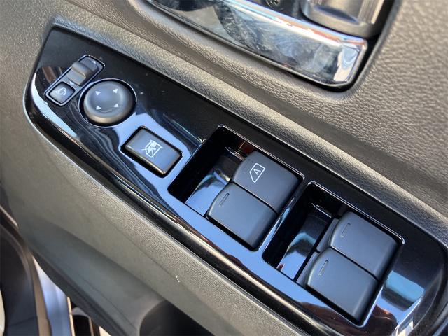 デリカミニ Ｇ　届け出済み未使用車　バックカメラ　両側スライド・片側電動　クリアランスソナー　レーンアシスト　衝突被害軽減システム　オートライト　ＬＥＤヘッドランプ　ヘッドライトウォッシャー　スマートキー（14枚目）