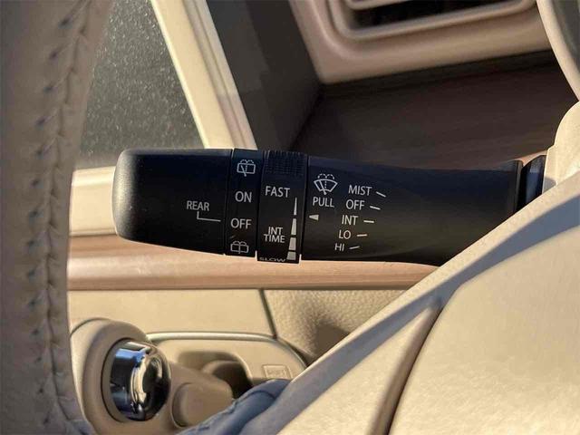 アルトラパン X 届け出済み未使用車 クリアランスソナー レーンアシスト 衝突被害軽減システム オートライト LEDヘッドランプ スマートキー アイドリングストップ 電動格納ミラー シートヒーター ベンチシート CVT(11枚目)